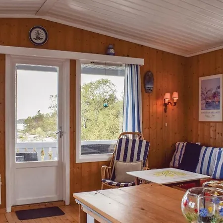 Three-bedroom Holiday In